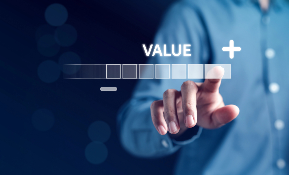 donor analytics Outbound fundraising team using donor analytics to increase donor lifetime value and support smarter decisions across fundraising efforts